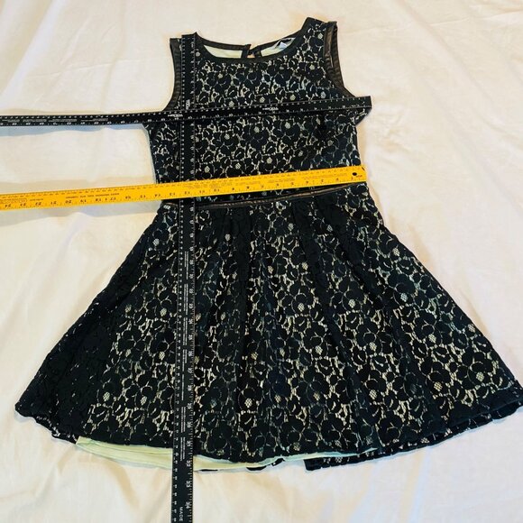 Black Lace Size 7 Sleeveless Dress Fit Flare Back Keyhole Green Speechless - Picture 7 of 14